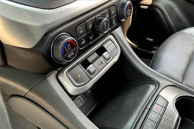 Photo of 2023 Summit White GMC Acadia