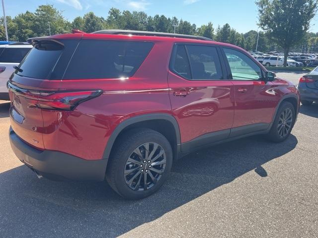 Photo of 2023 Red Chevrolet Traverse