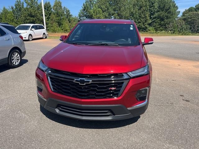 Photo of 2023 Red Chevrolet Traverse
