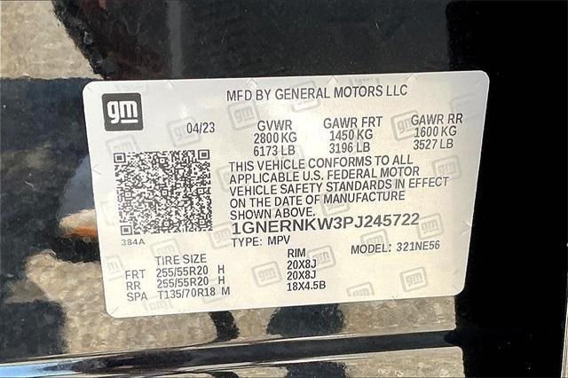 Photo of 2023 Mosaic Black Metallic Chevrolet Traverse