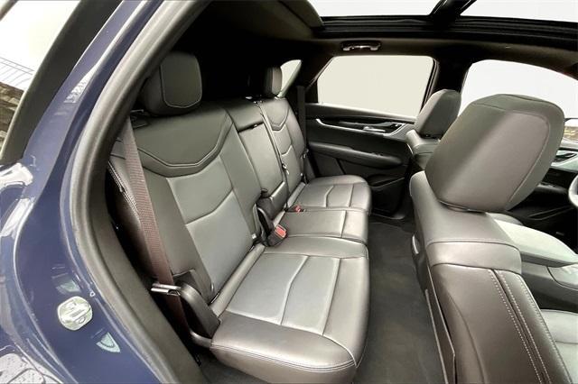 Photo of 2025 Midnight Black Cadillac XT5