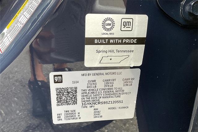 Photo of 2025 Midnight Black Cadillac XT5