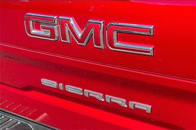 Photo of 2022 Cayenne Red Tintcoat GMC Sierra 1500