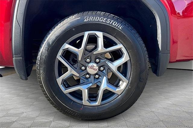 Photo of 2022 Cayenne Red Tintcoat GMC Sierra 1500