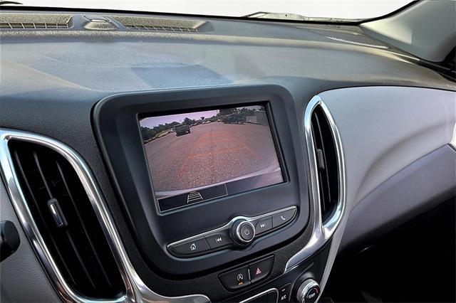 Photo of 2023 Sterling Gray Metallic Chevrolet Equinox