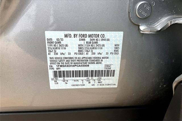 Photo of 2023 Silver Metallic Ford Explorer