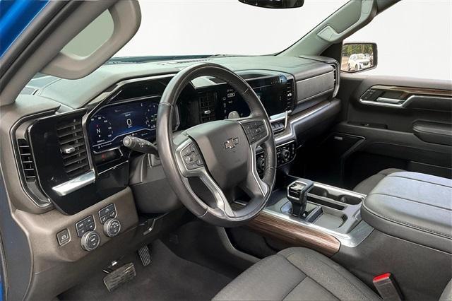 Photo of 2023 Glacier Blue Metallic Chevrolet Silverado 1500