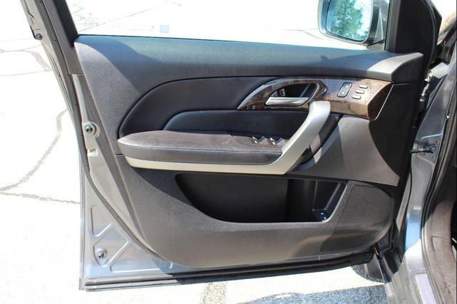 Photo of 2012 Silver Acura MDX