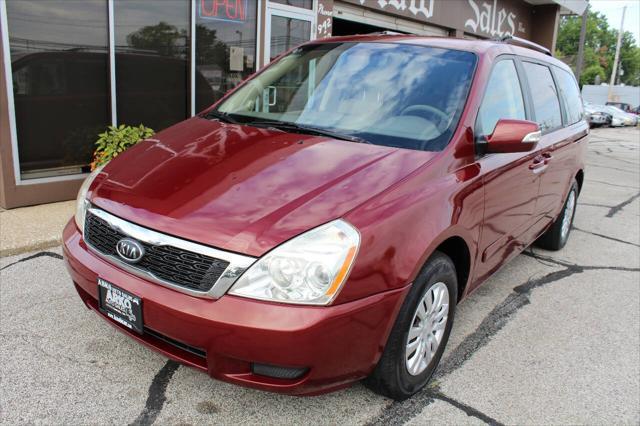 Photo of 2012 Red Kia Sedona