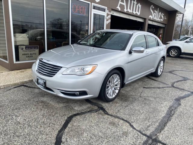 2011 Chrysler 200