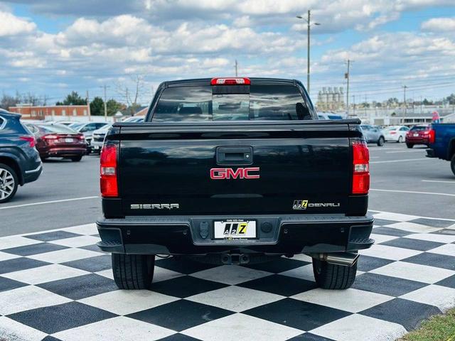 Photo of 2015 Black GMC Sierra 1500