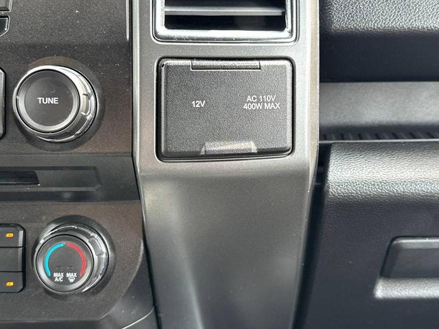 Photo of 2016 Black Ford F-150