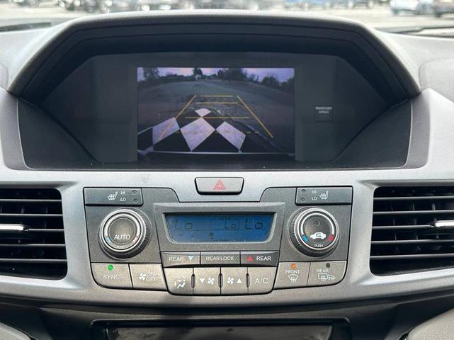 Photo of 2012 Silver Honda Odyssey