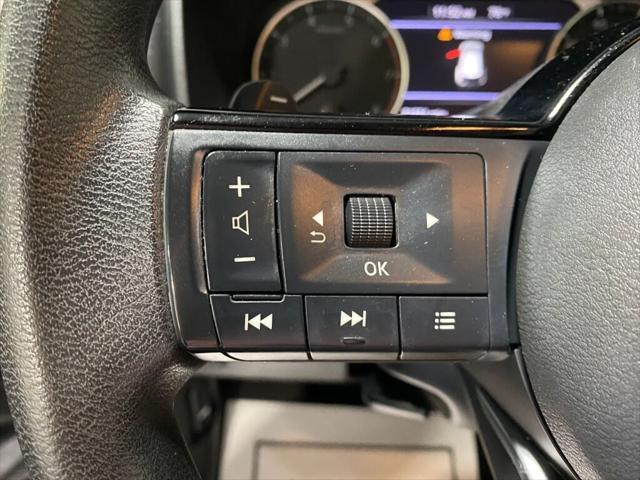 Photo of 2021 Super Black Nissan Rogue