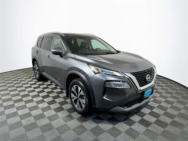Photo of 2022 Gun Metallic Nissan Rogue
