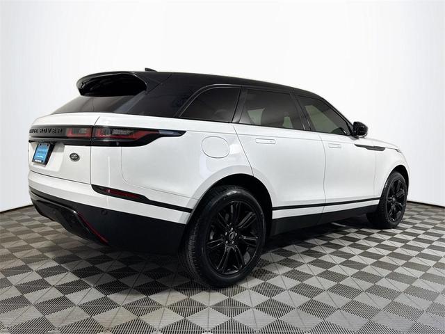 Photo of 2023 White Land Rover Range Rover Velar