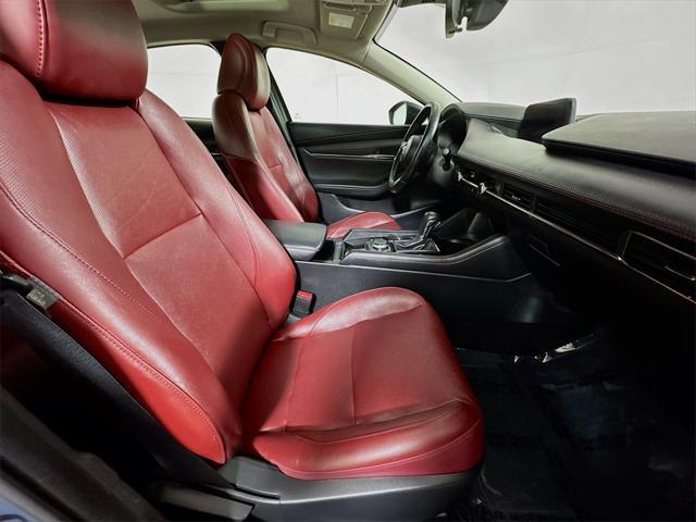 Photo of 2023 Polymetal Gray Metallic Mazda Mazda3