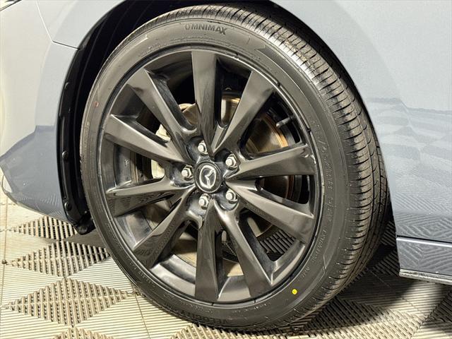 Photo of 2023 Polymetal Gray Metallic Mazda Mazda3