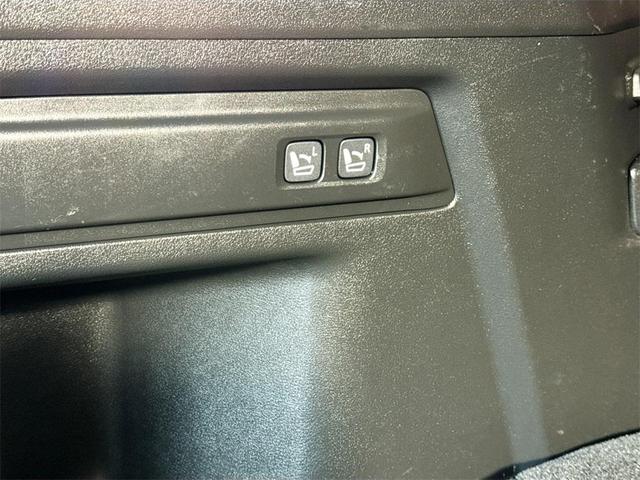 Photo of 2025 Jet Black Mica Mazda CX-70