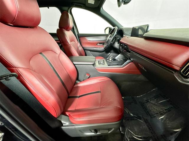 Photo of 2025 Jet Black Mica Mazda CX-70