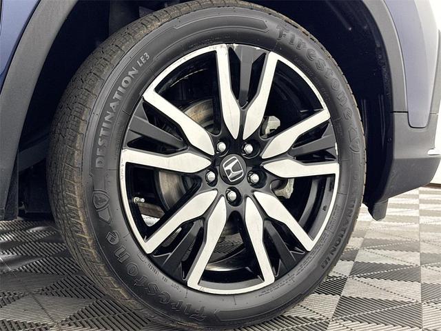 Photo of 2022 Blue Honda Pilot
