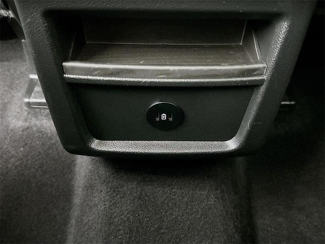 Photo of 2023 Gray Metallic Ford Edge