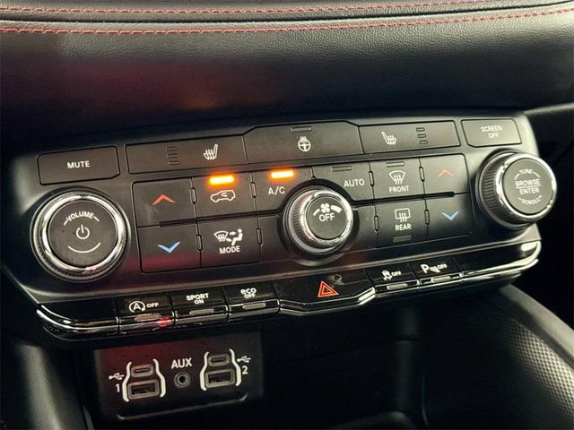Photo of 2024 White Knuckle Clearcoat Dodge Durango