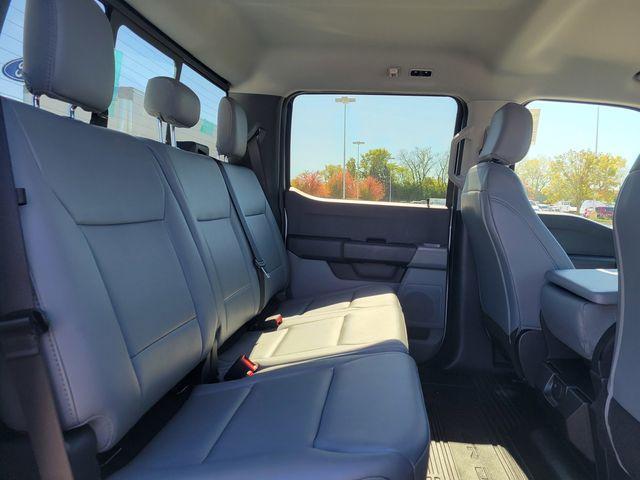 Photo of 2026 Oxford White Ford F-250
