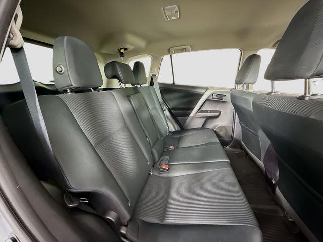 Photo of 2016 Silver Toyota RAV4