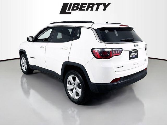 Photo of 2018 White Clearcoat Jeep Compass
