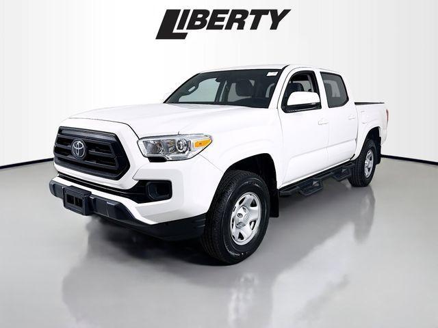 Photo of 2022 White Toyota Tacoma