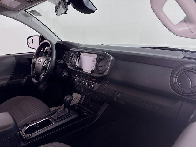 Photo of 2022 White Toyota Tacoma