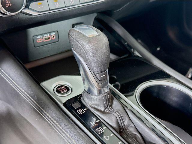 Photo of 2023 Garnet Pearl Nissan Altima