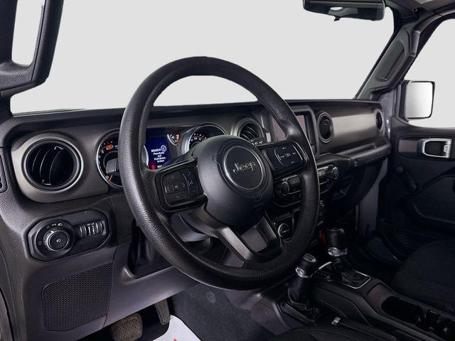 Photo of 2022 Sting Gray Clearcoat Jeep Wrangler Unlimited