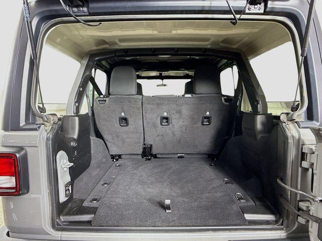 Photo of 2022 Sting Gray Clearcoat Jeep Wrangler Unlimited