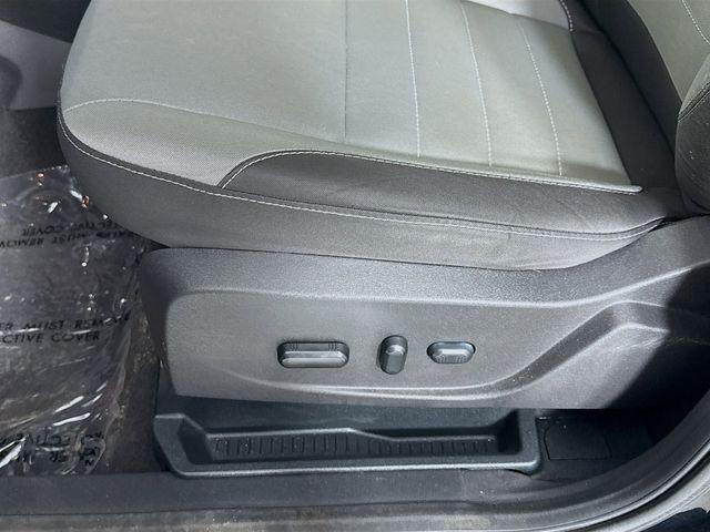 Photo of 2016 Shadow Black Ford Escape