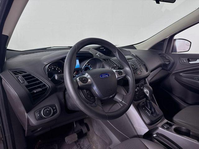 Photo of 2016 Shadow Black Ford Escape
