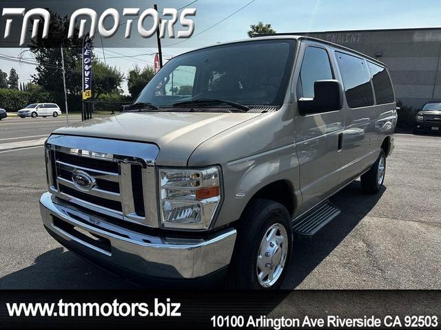 Photo of 2011 Oxford White Ford E350 Super Duty