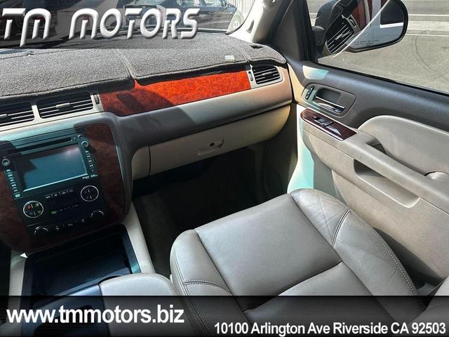 Photo of 2013 Summit White Chevrolet Silverado 1500