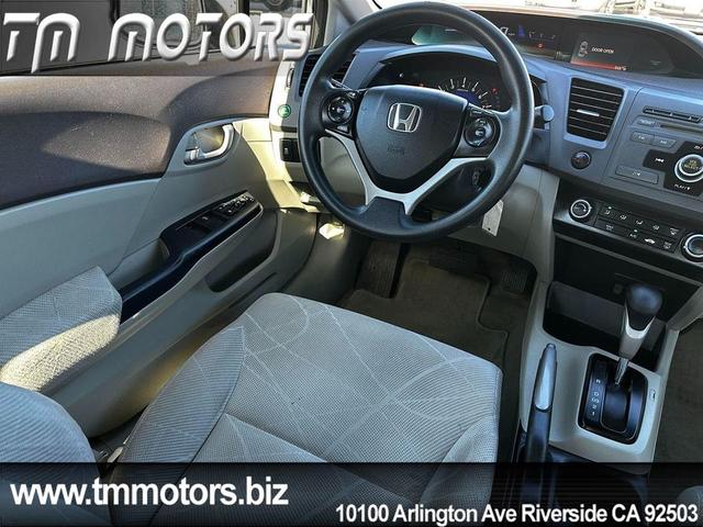 Photo of 2012 Alabaster Silver Metallic Honda Civic