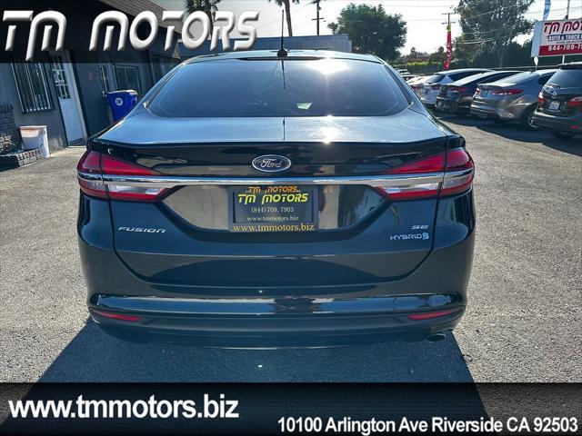 Photo of 2018 Shadow Black Ford Fusion Hybrid