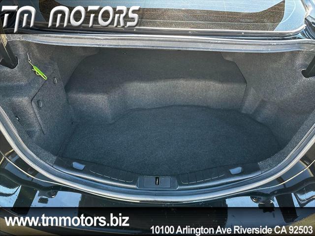 Photo of 2018 Shadow Black Ford Fusion Hybrid
