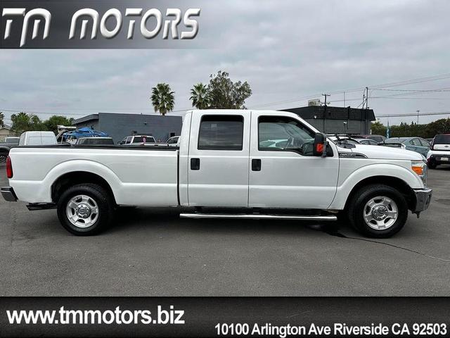 Photo of 2015 Oxford White Ford F-250