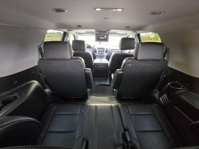 Photo of 2016 White Frost Tricoat GMC Yukon