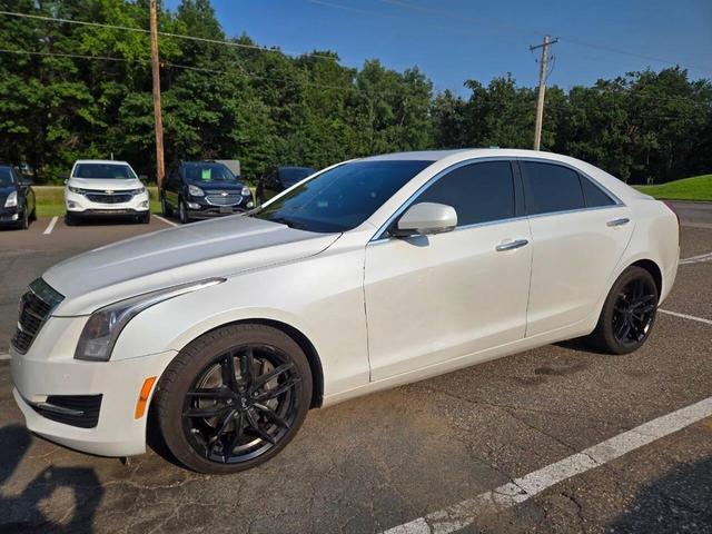 Photo of 2017 Crystal White Tricoat Cadillac ATS
