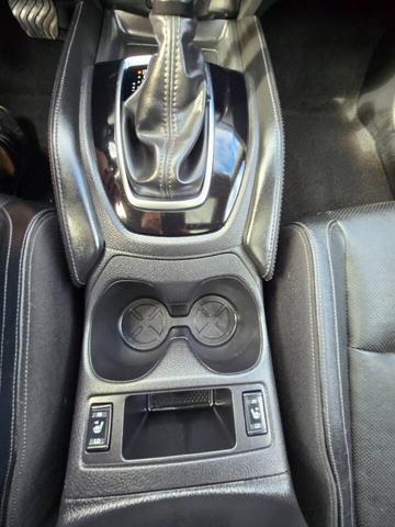Photo of 2017 Gun Metallic Nissan Rogue
