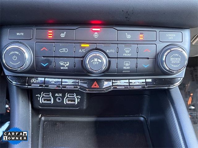 Photo of 2023 DB Black Clearcoat Dodge Durango