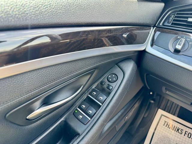 Photo of 2014 Silver BMW 528