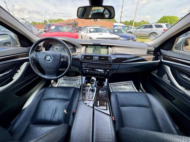 Photo of 2014 Silver BMW 528