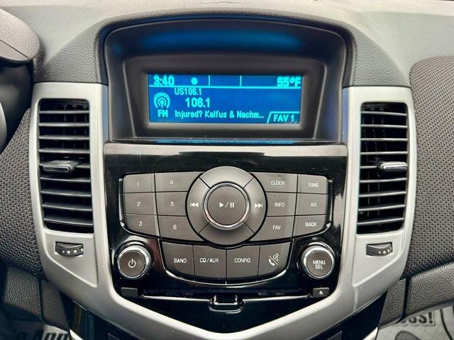 Photo of 2013 Gray Chevrolet Cruze